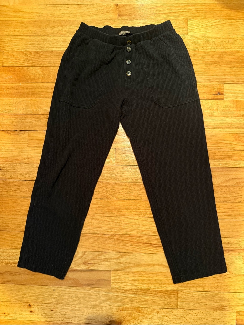 Lilla P Black Waffle-Knit Button-Front Joggers